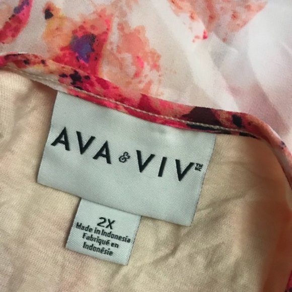 Ava & Viv Floral Layered Split Back Summer Tank - Picture 5 of 5